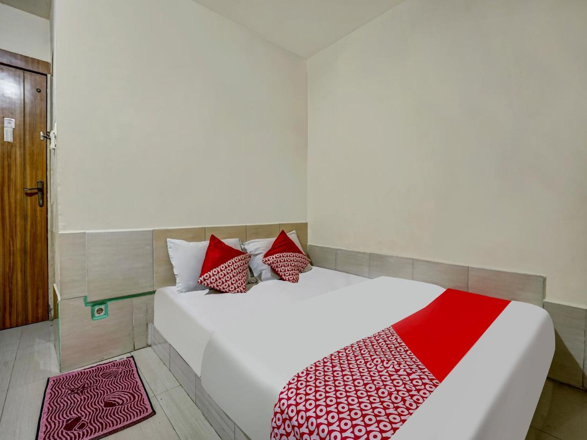 Oyo 90158 Hotel Lendosis Perintis Kemerdekaan Palembang Dış mekan fotoğraf