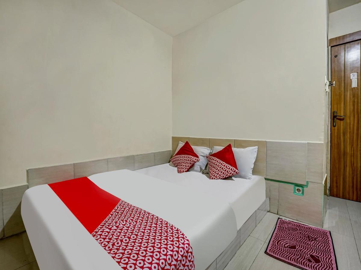 Oyo 90158 Hotel Lendosis Perintis Kemerdekaan Palembang Dış mekan fotoğraf