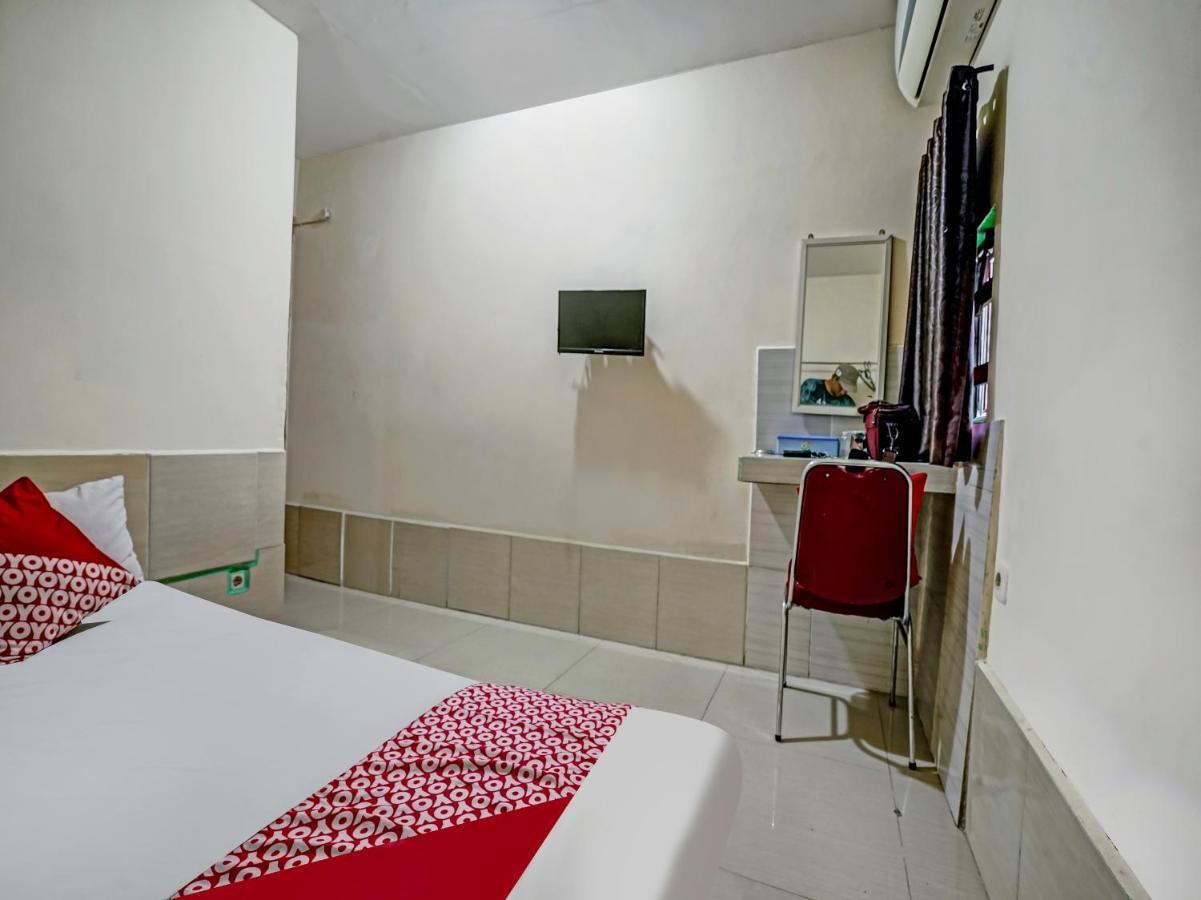Oyo 90158 Hotel Lendosis Perintis Kemerdekaan Palembang Dış mekan fotoğraf