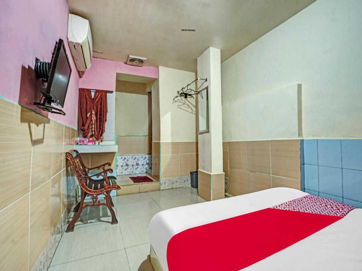 Oyo 90158 Hotel Lendosis Perintis Kemerdekaan Palembang Dış mekan fotoğraf