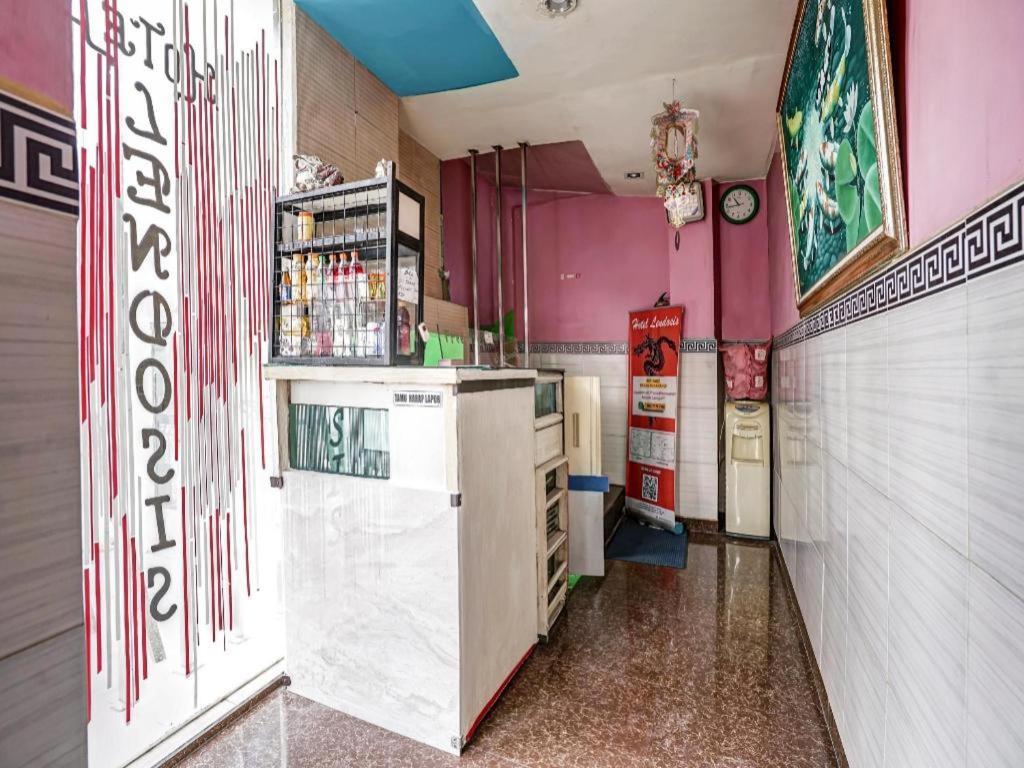 Oyo 90158 Hotel Lendosis Perintis Kemerdekaan Palembang Dış mekan fotoğraf
